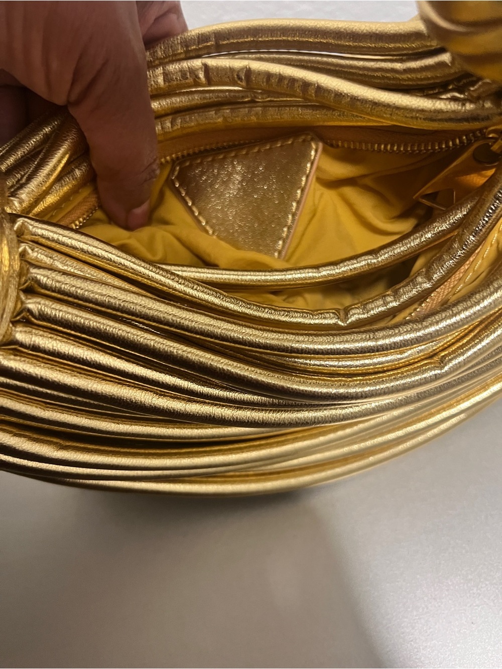 LIKE NEW Gorgeous Gold Knot Handle Clutch Bag - Picture 6 of 14